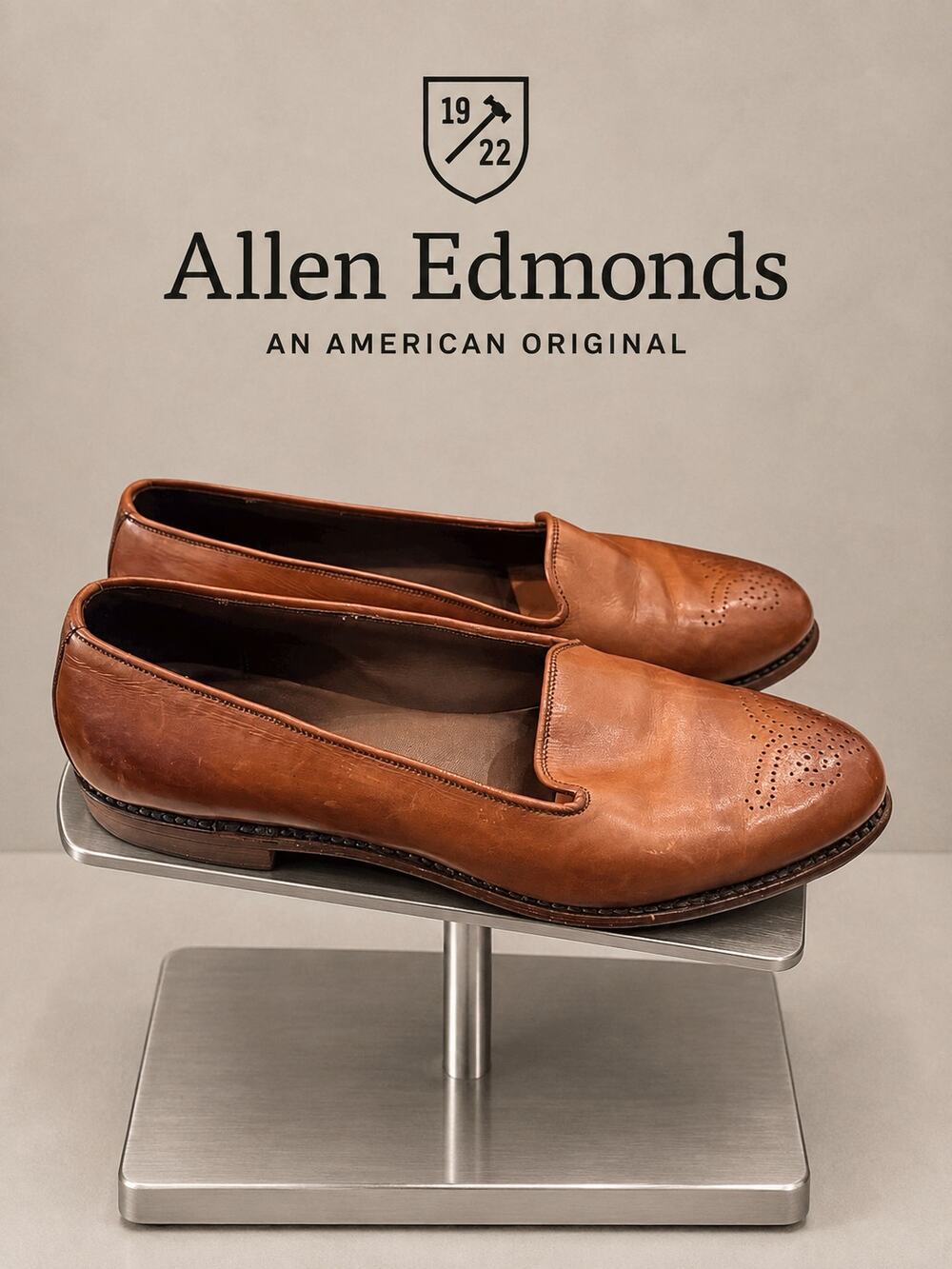 Vintage Allen Edmonds Women’s 5.5 B Brown Leather Brogue Loafers USA